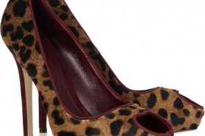 Alexander McQueen heart peep toes