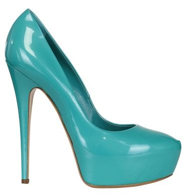 Casadei 140mm patent glossy pumps